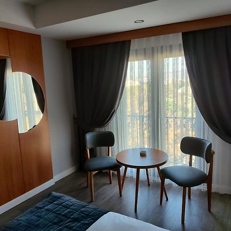 May Park Hotel Измир Екстериор снимка