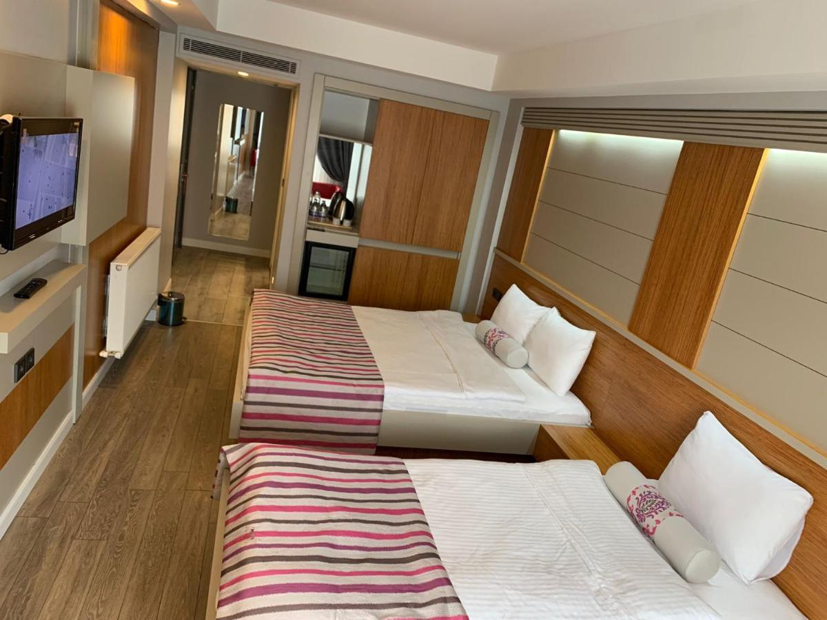 May Park Hotel Измир Екстериор снимка