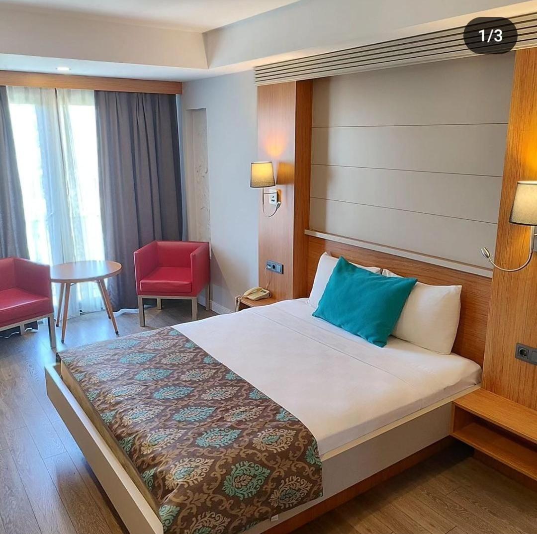 May Park Hotel Измир Екстериор снимка