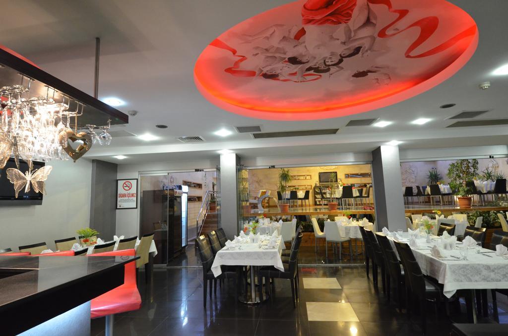 May Park Hotel Измир Екстериор снимка