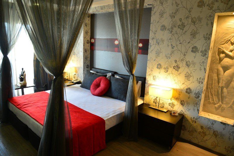May Park Hotel Измир Екстериор снимка