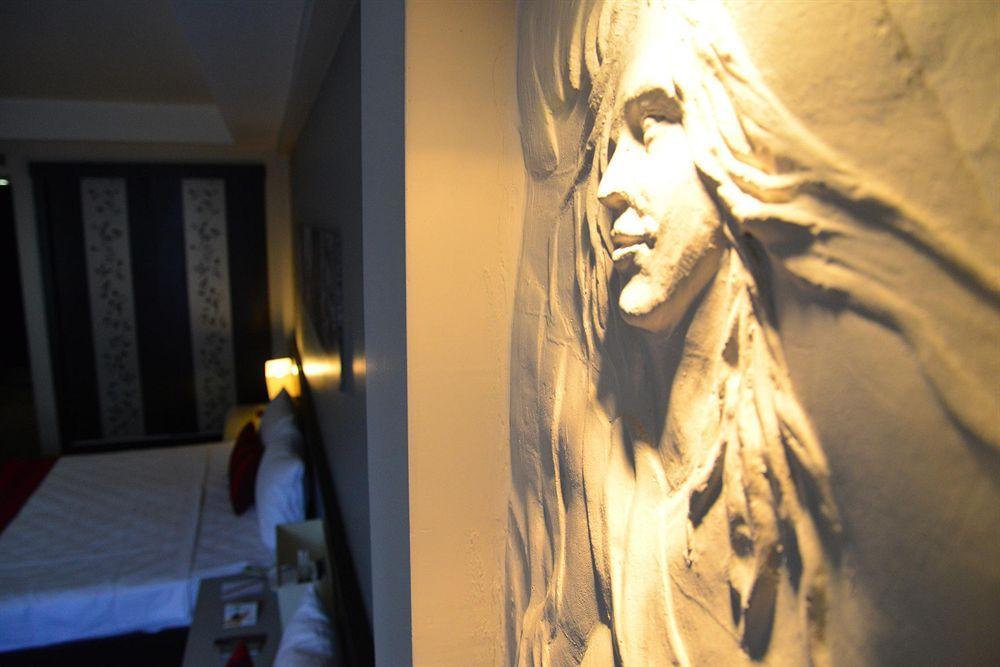 May Park Hotel Измир Екстериор снимка