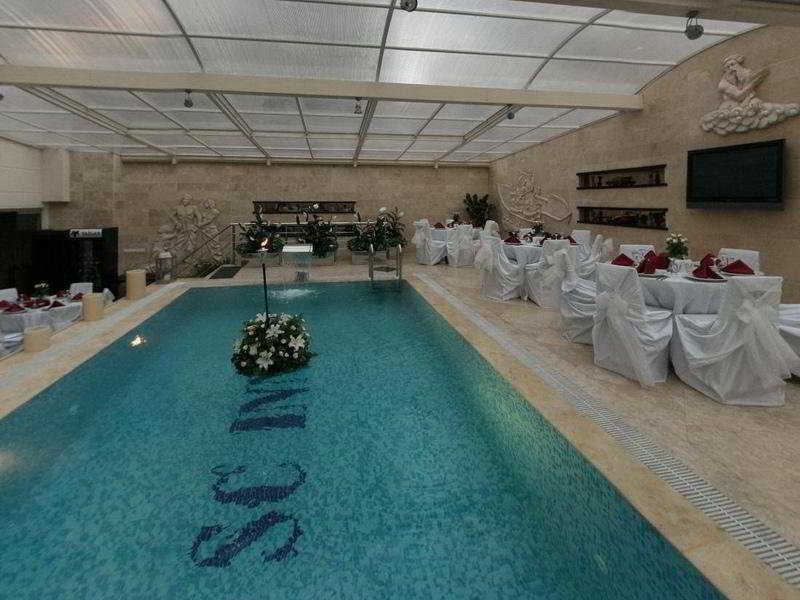 May Park Hotel Измир Екстериор снимка
