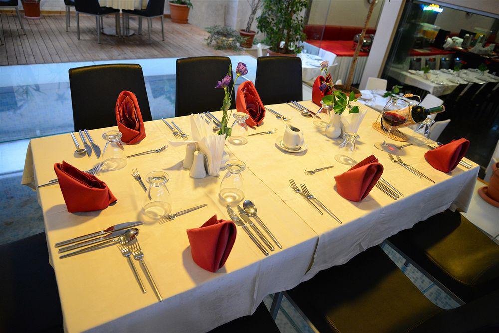 May Park Hotel Измир Екстериор снимка