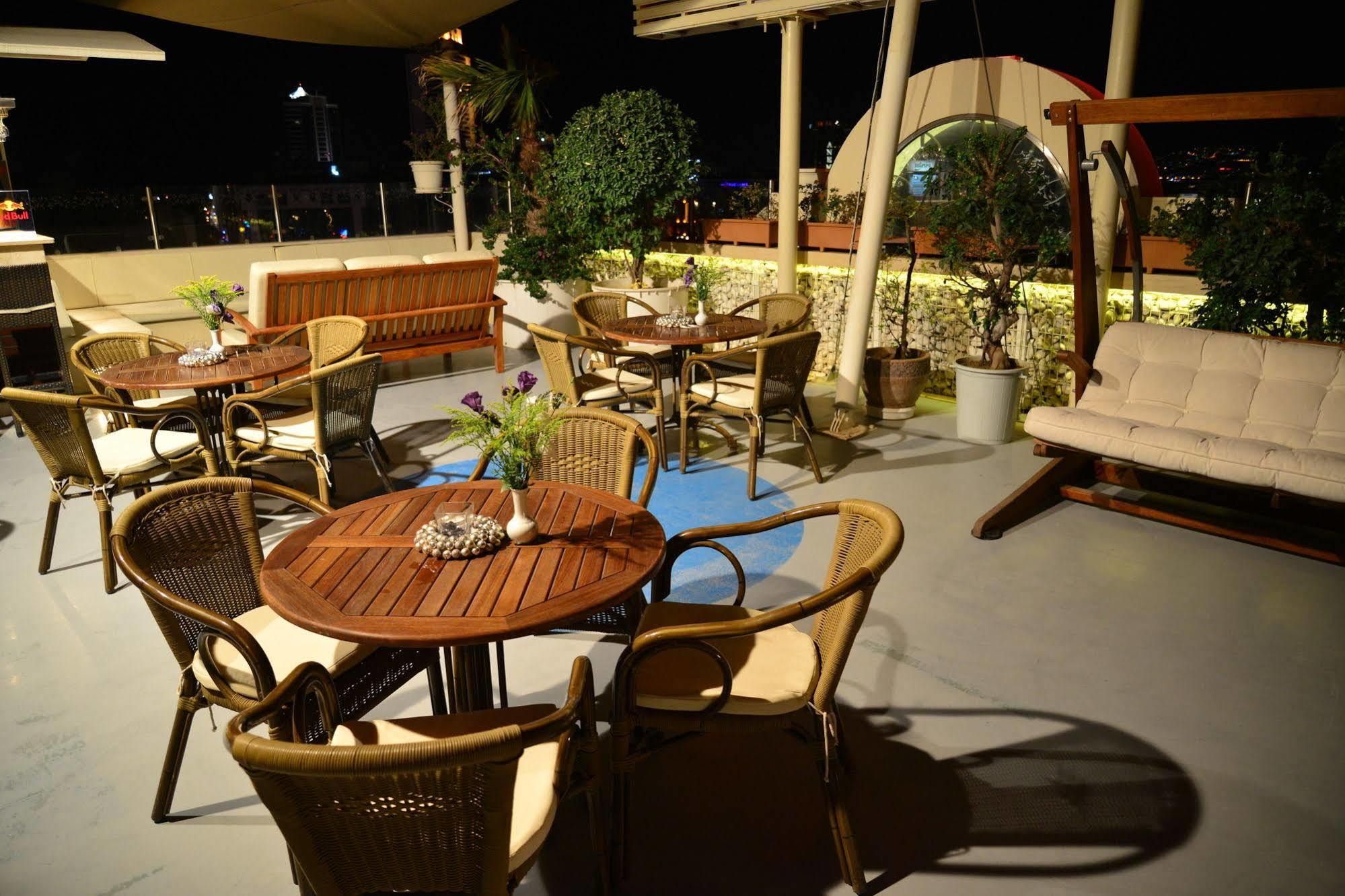 May Park Hotel Измир Екстериор снимка